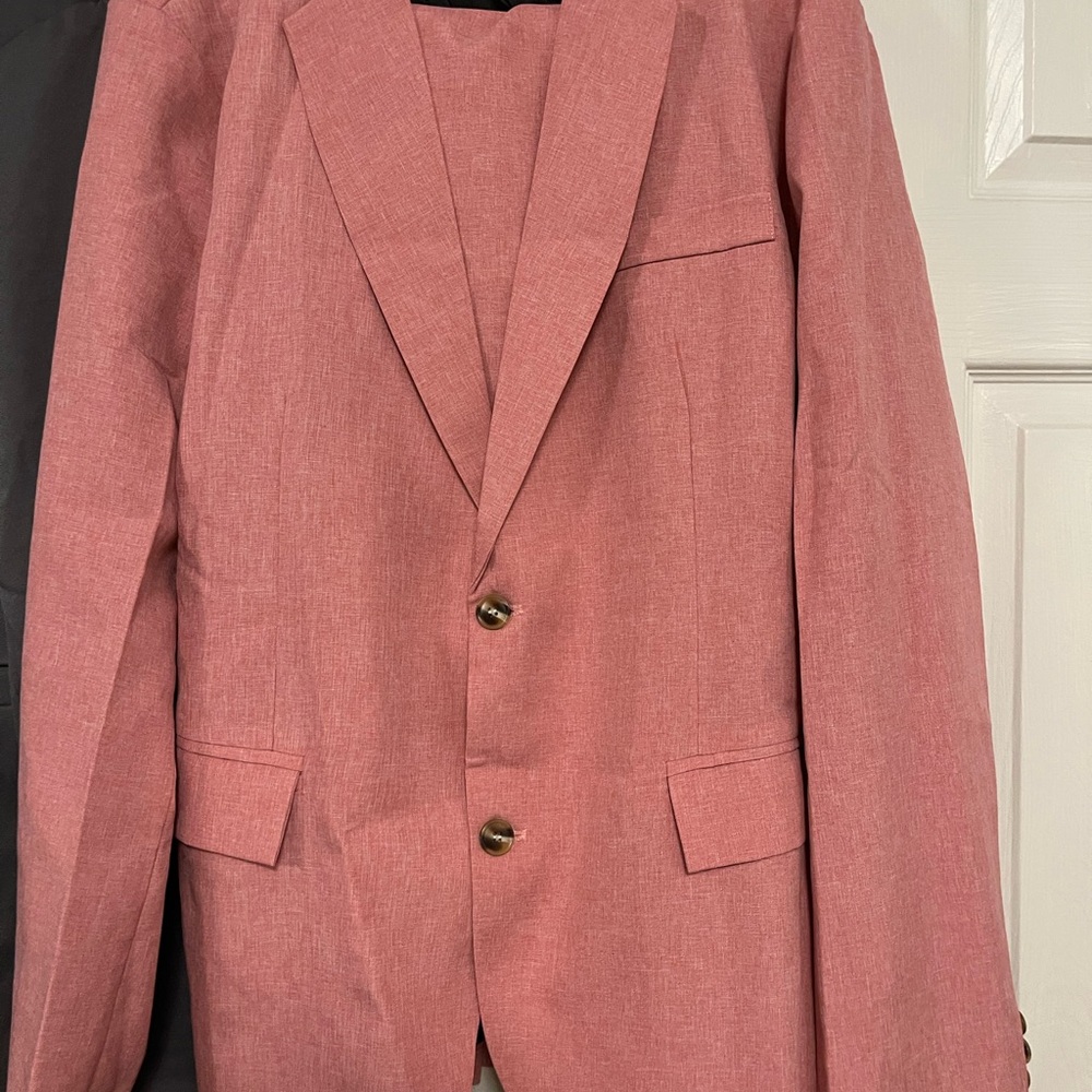 Men's Pink suit